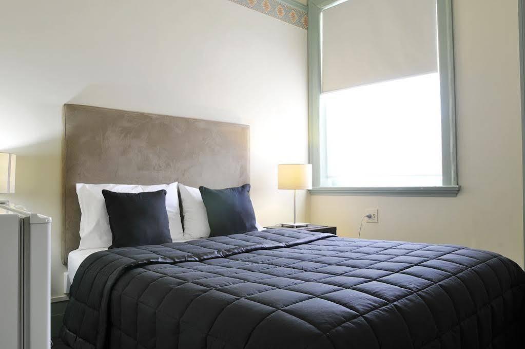 Hotel Gosford Dış mekan fotoğraf