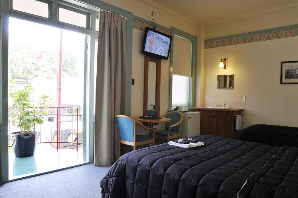 Hotel Gosford Dış mekan fotoğraf