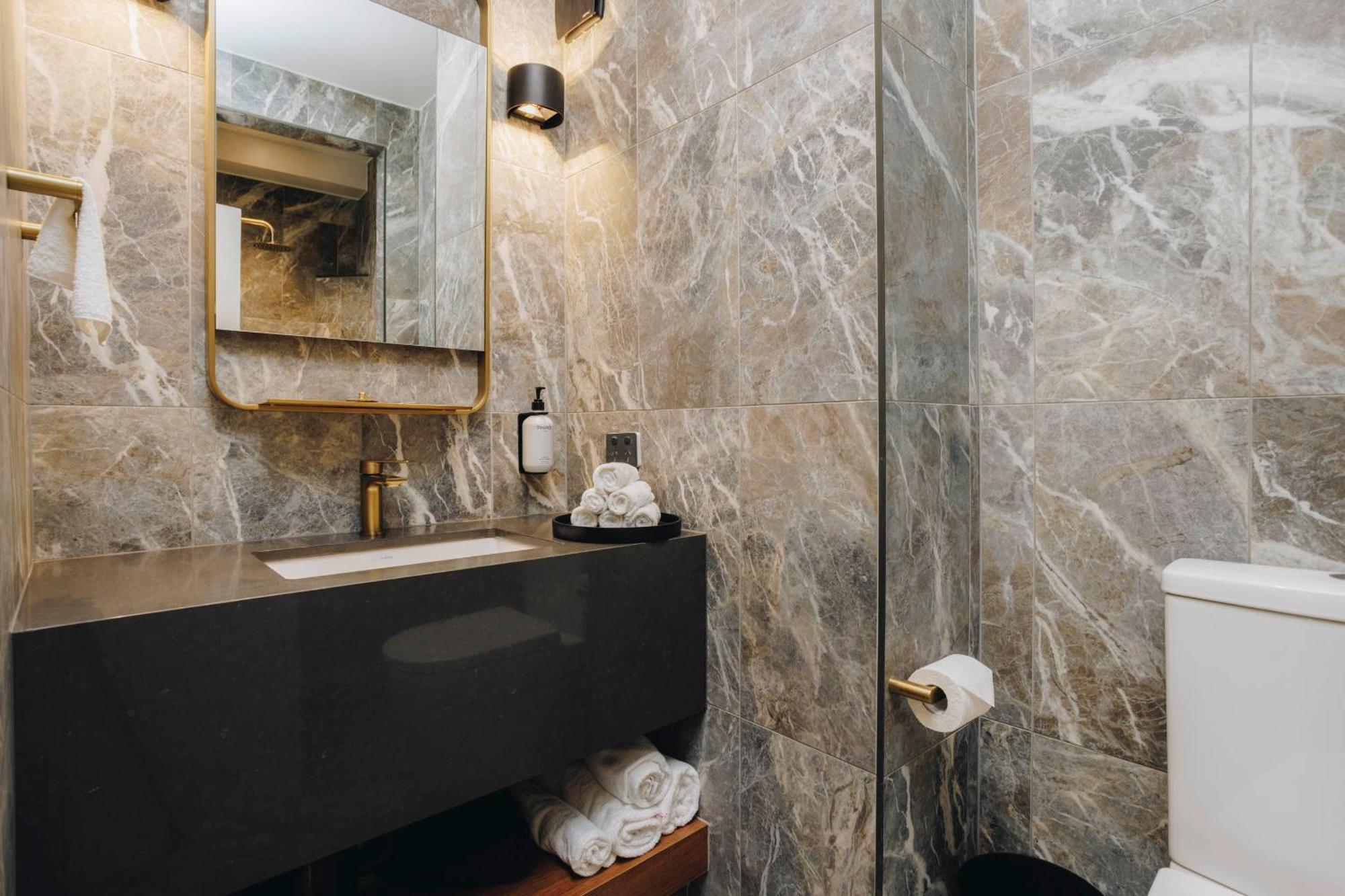 Hotel Gosford Dış mekan fotoğraf